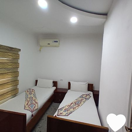 Uzbegim Family Guest House Бухара Екстериор снимка