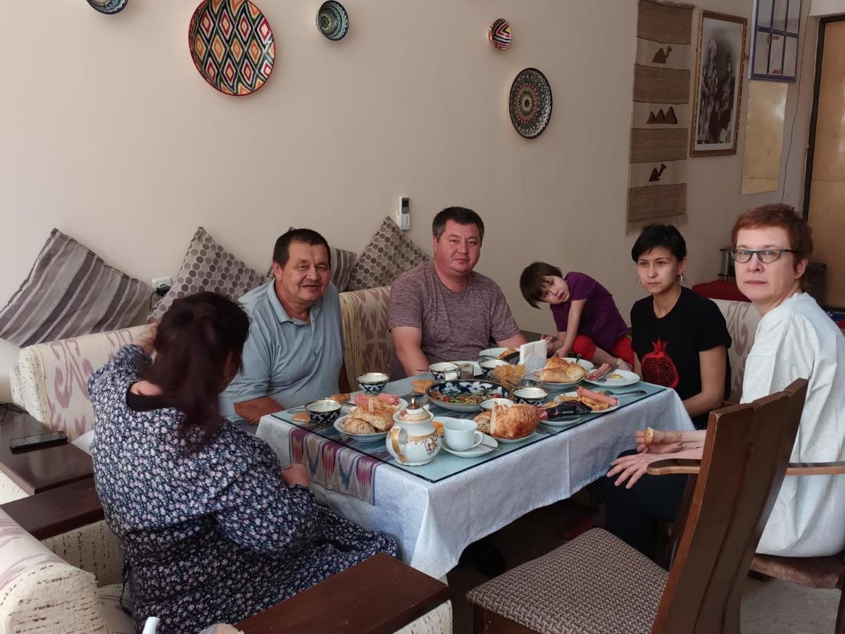 Uzbegim Family Guest House Бухара Екстериор снимка