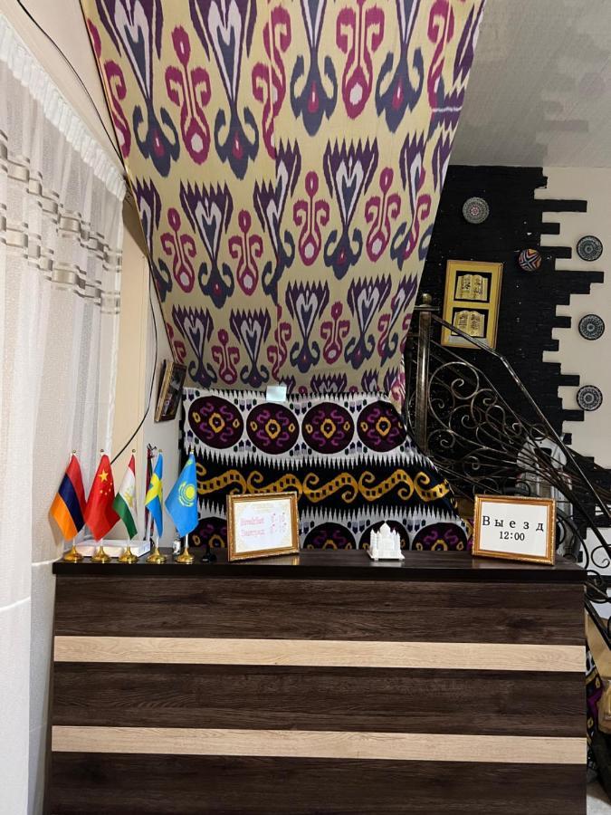 Uzbegim Family Guest House Бухара Екстериор снимка