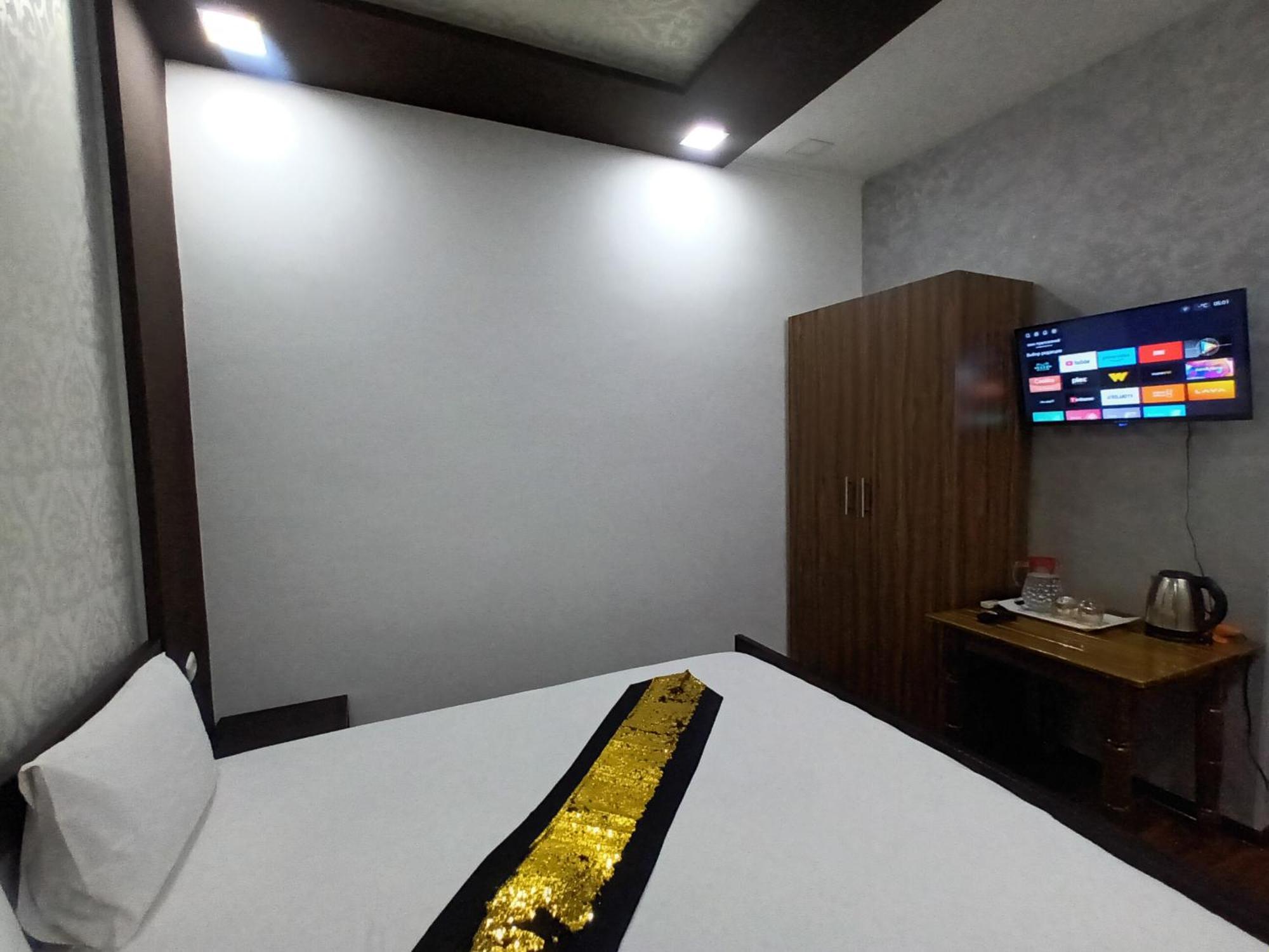 Uzbegim Family Guest House Бухара Екстериор снимка