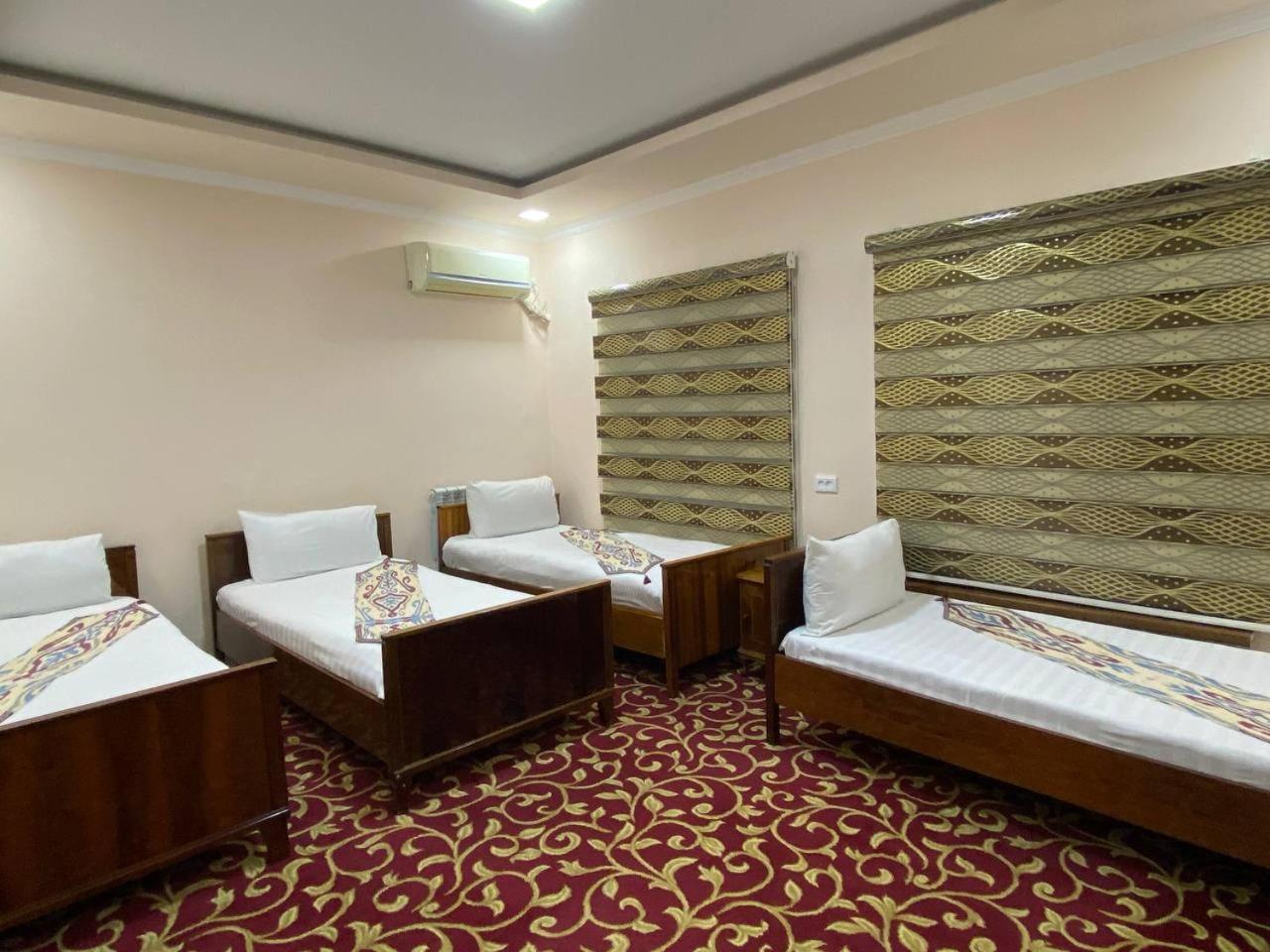 Uzbegim Family Guest House Бухара Екстериор снимка